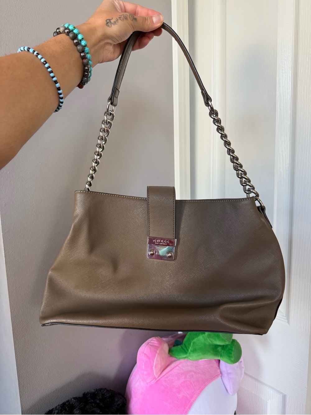 Guess purse